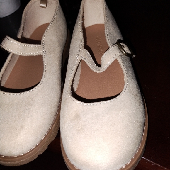 Mary-Jane Ivory Colored Shoes for Toddler Girls Old Navy Youth 11. Tan suede - Picture 2 of 7